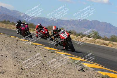 media/Oct-08-2022-SoCal Trackdays (Sat) [[1fc3beec89]]/Turn 7 Inside (145pm)/